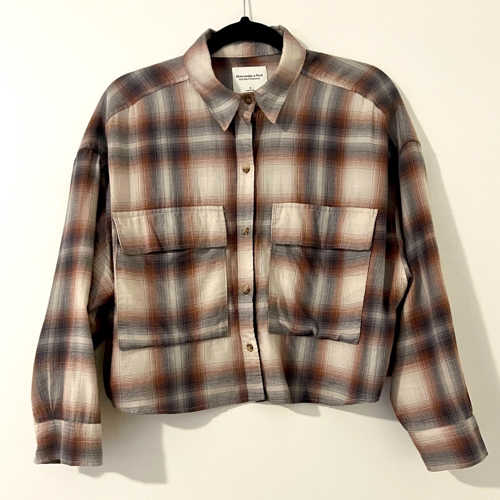 Abercrombie and Fitch Cropped Flannel